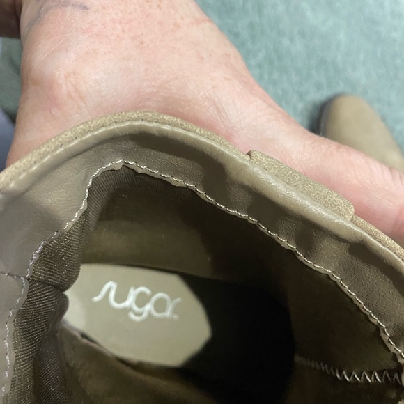 Sugar Tan Boots Size 6 - Picture 6 of 7